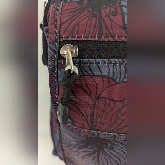 E.T.A. Crossbody Bag - Picture 6 of 16